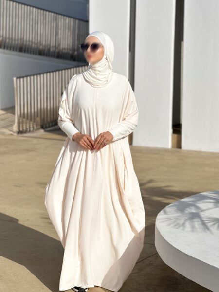 Umrah/hajj travel abaya