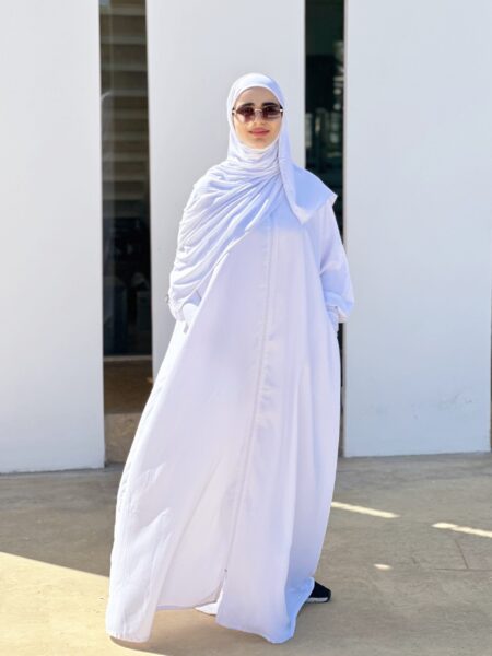 Hayaa Abaya & hijab (WHITE)